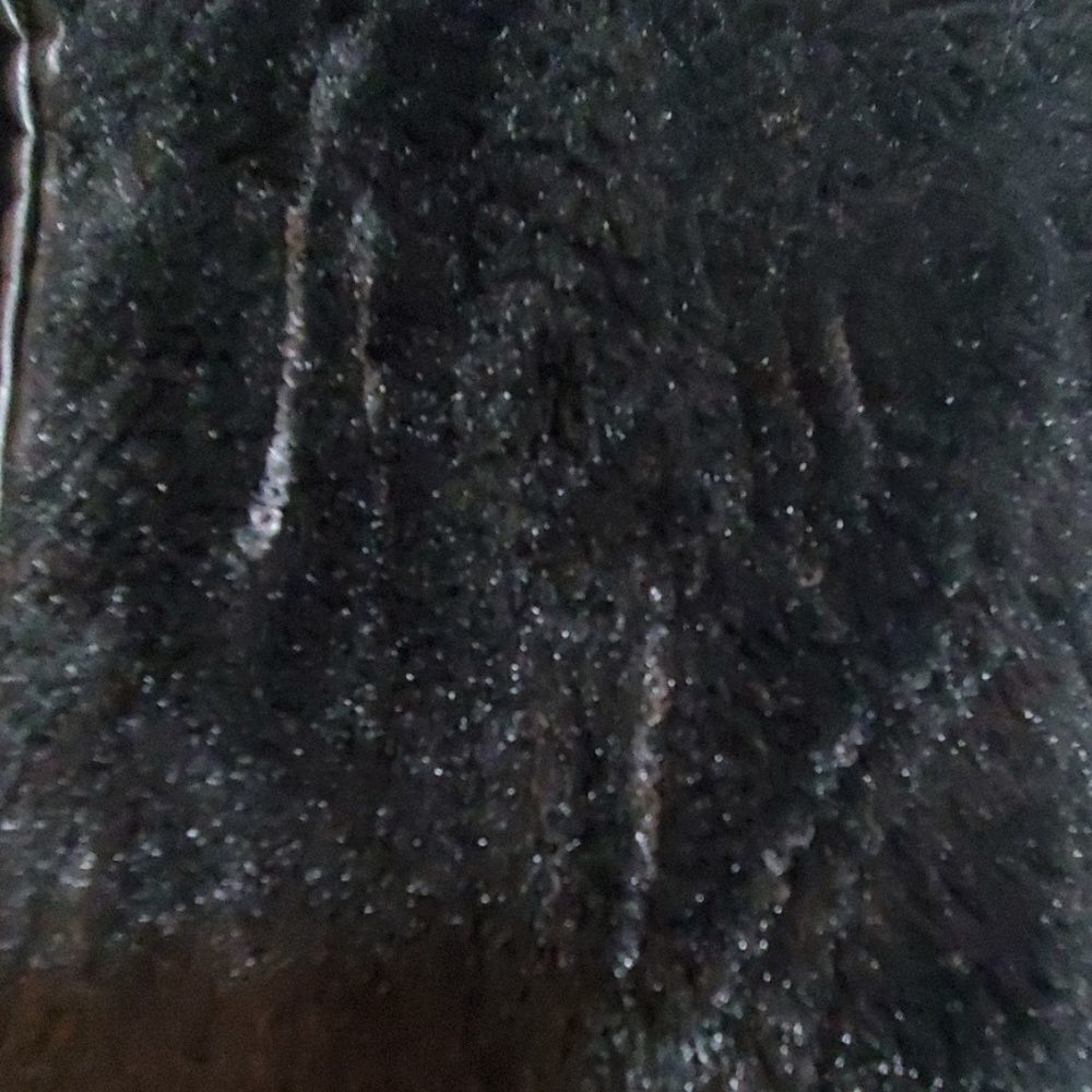 Betsey Johnson Black Faux Fur Sequined Vest (M) - Picture 3 of 6
